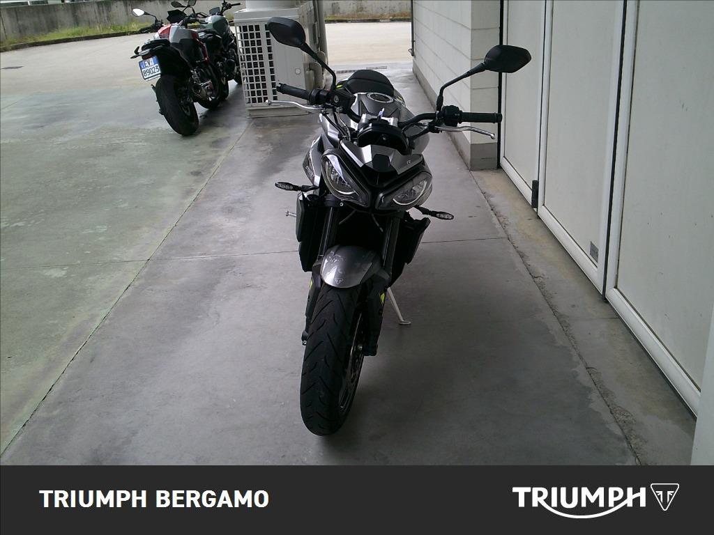 TRIUMPH Street Triple 765 R