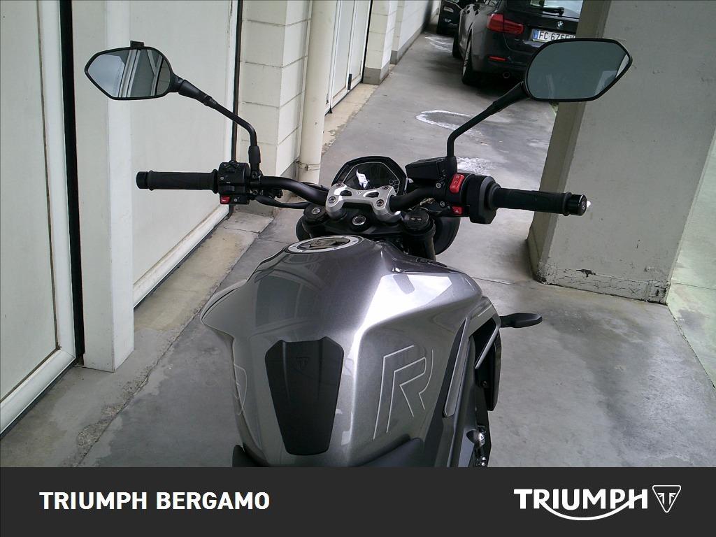 TRIUMPH Street Triple 765 R