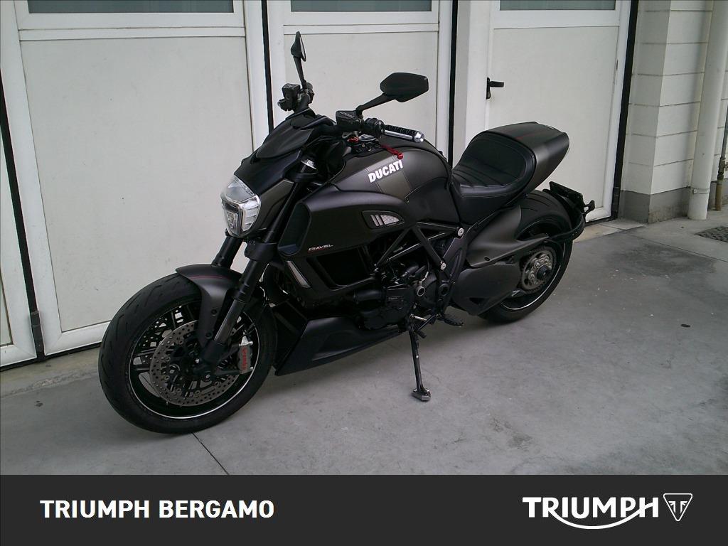 DUCATI Diavel 1199 Carbon