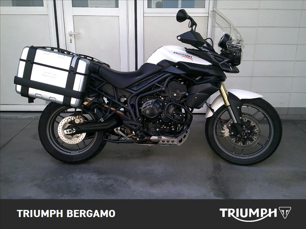 TRIUMPH Tiger 800 Abs