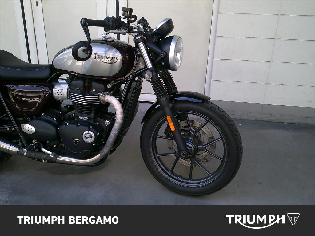 TRIUMPH Street Twin 900 