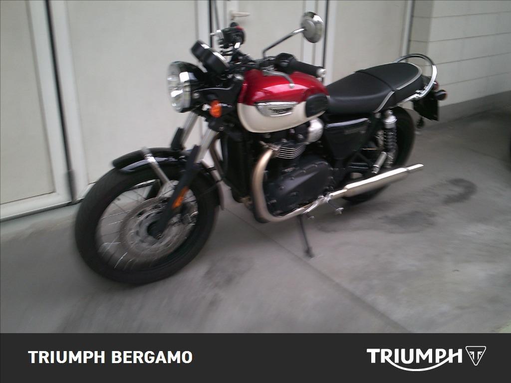 TRIUMPH Bonneville 900 T100 