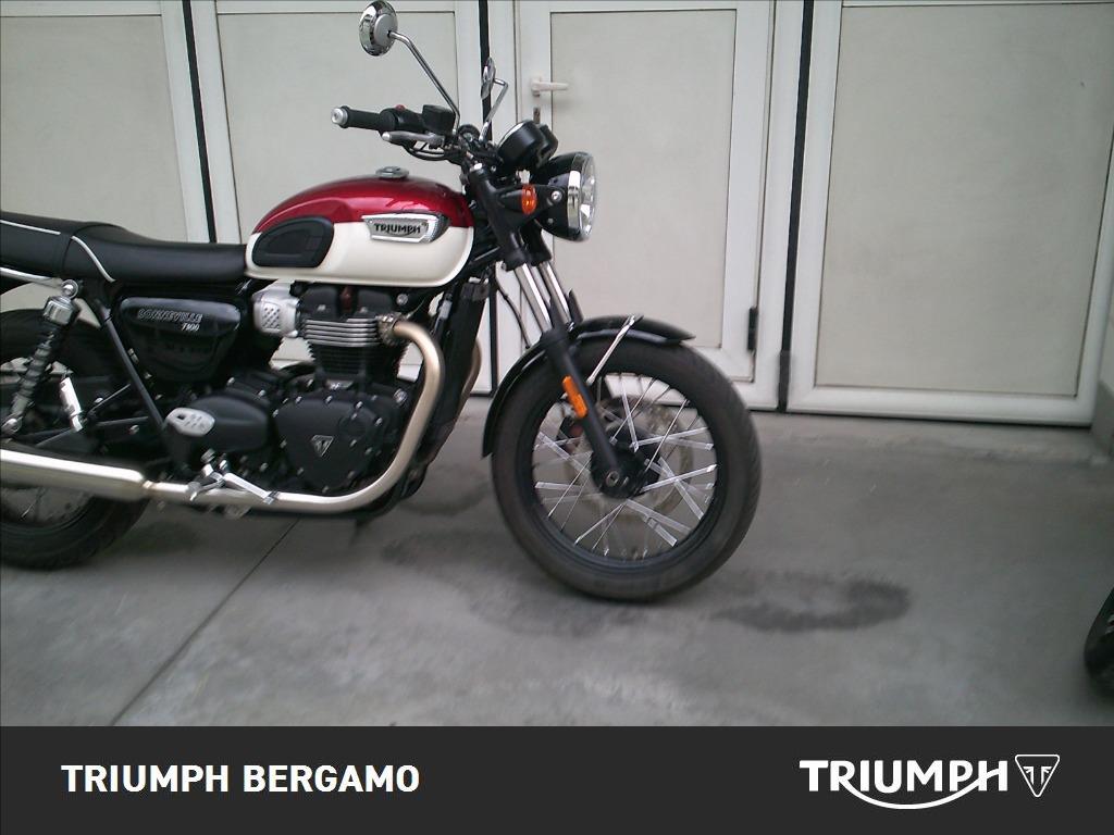 TRIUMPH Bonneville 900 T100 