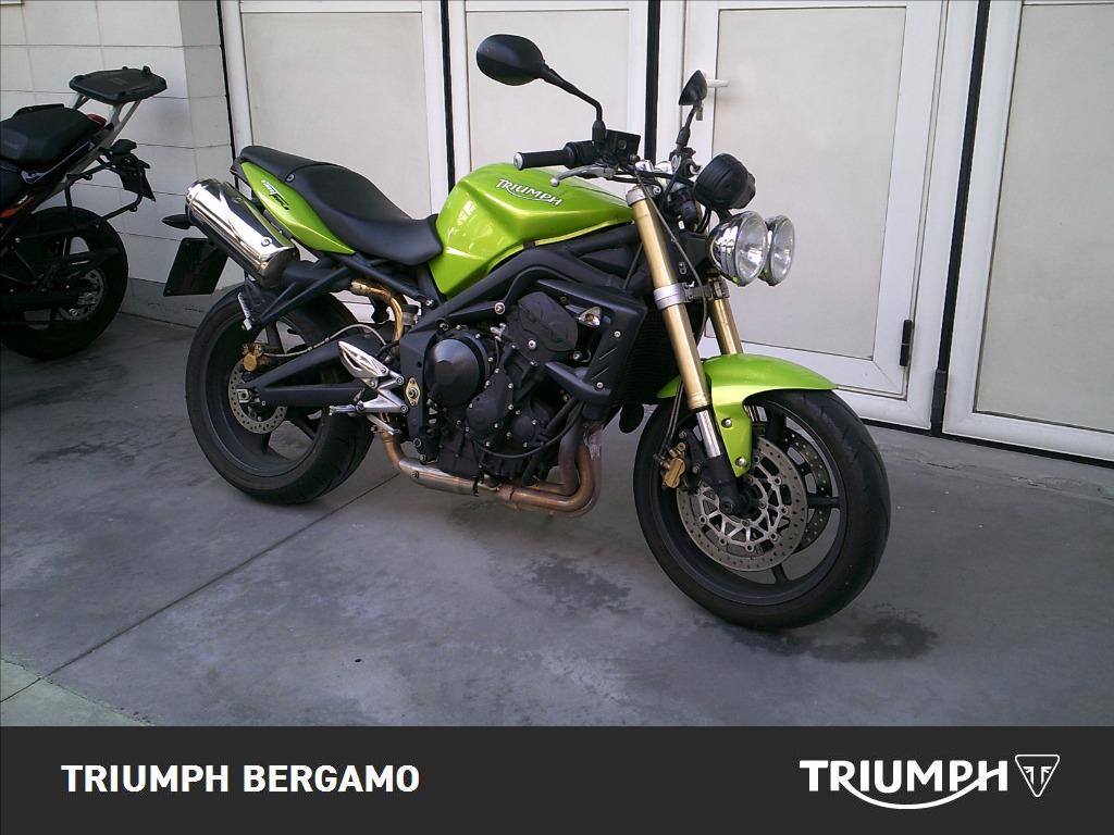 TRIUMPH Street Triple 675 