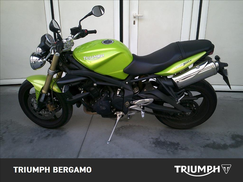 TRIUMPH Street Triple 675 