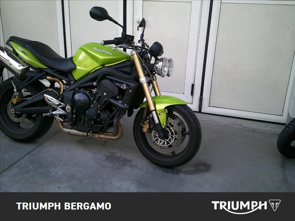 TRIUMPH Street Triple 675 