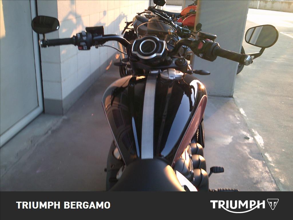 TRIUMPH Rocket III 2500 Storm GT